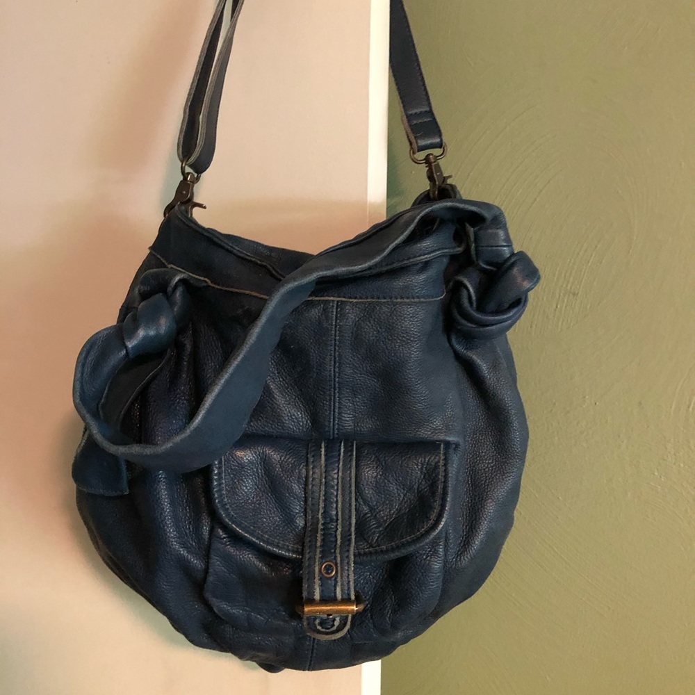 Tano Shoulder hobo style bag.